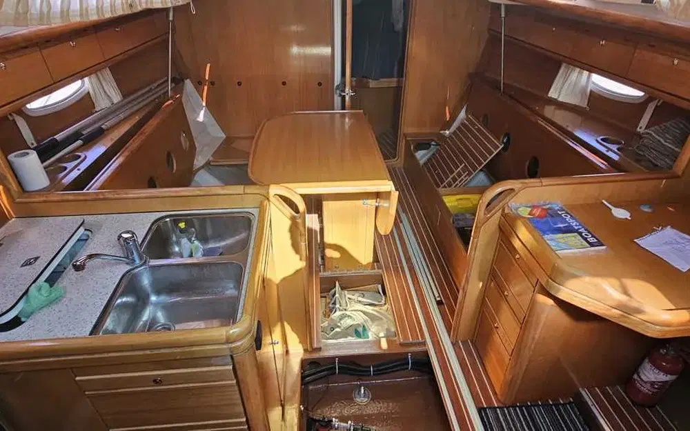 slider 1 Bavaria 34 Cruiser