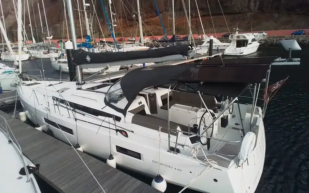 slider 12 Jeanneau Sun Odyssey 440