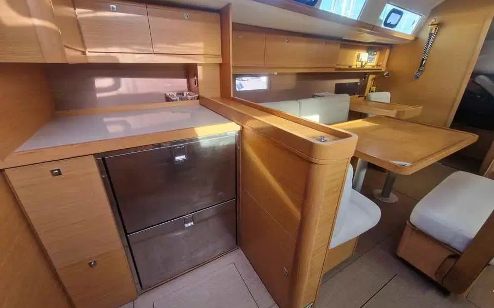 slider 12 Dufour 460 Grand Large