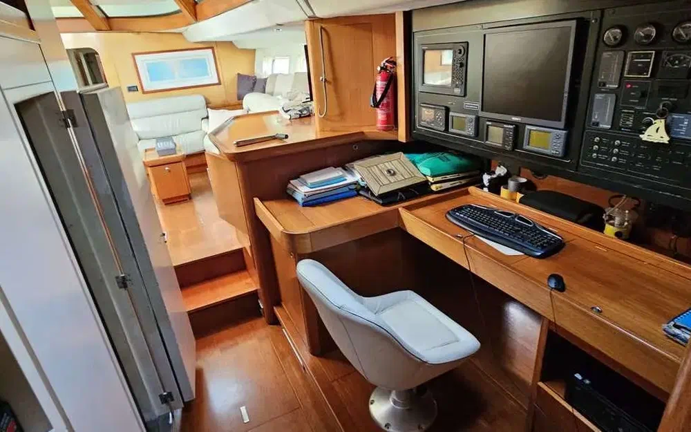 slider 12 Cnb 70