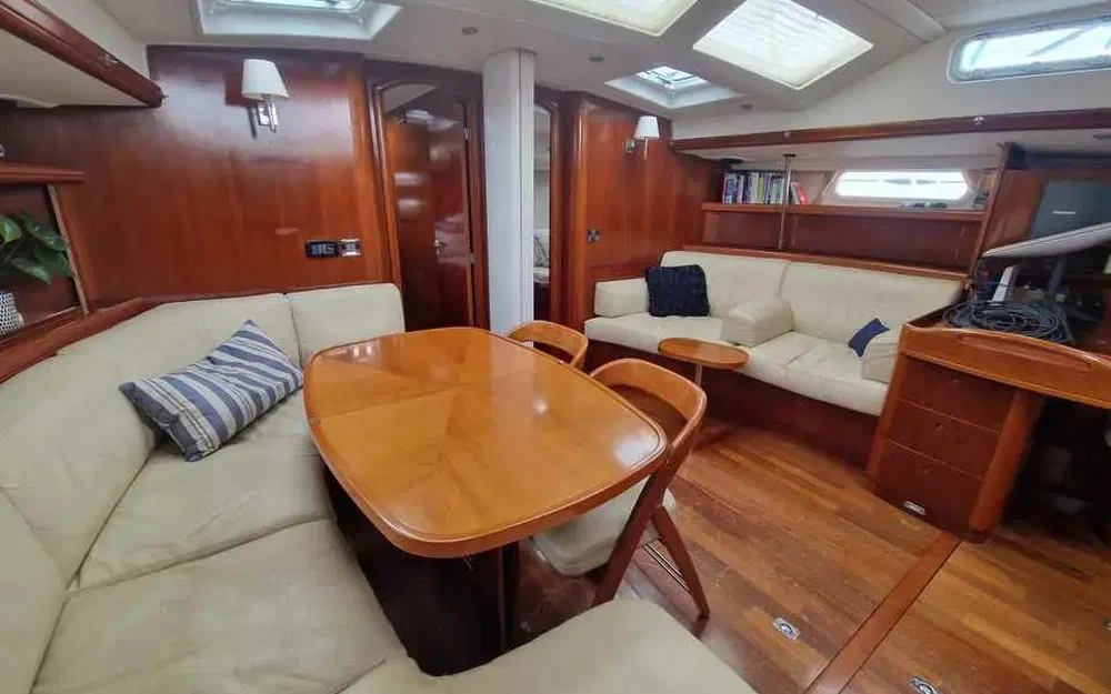 slider 6 Beneteau 57