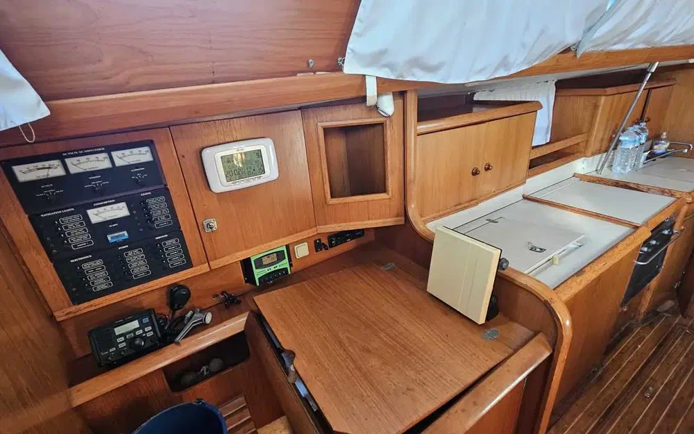 slider 3 Jeanneau Sun Odyssey 42.2