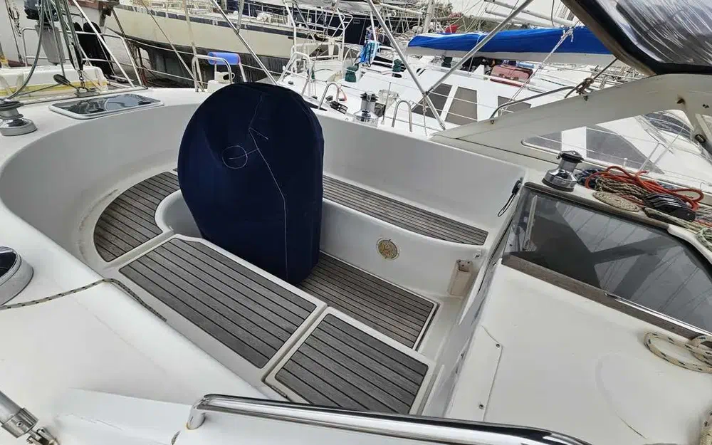 slider 6 Beneteau Oceanis 42 CC