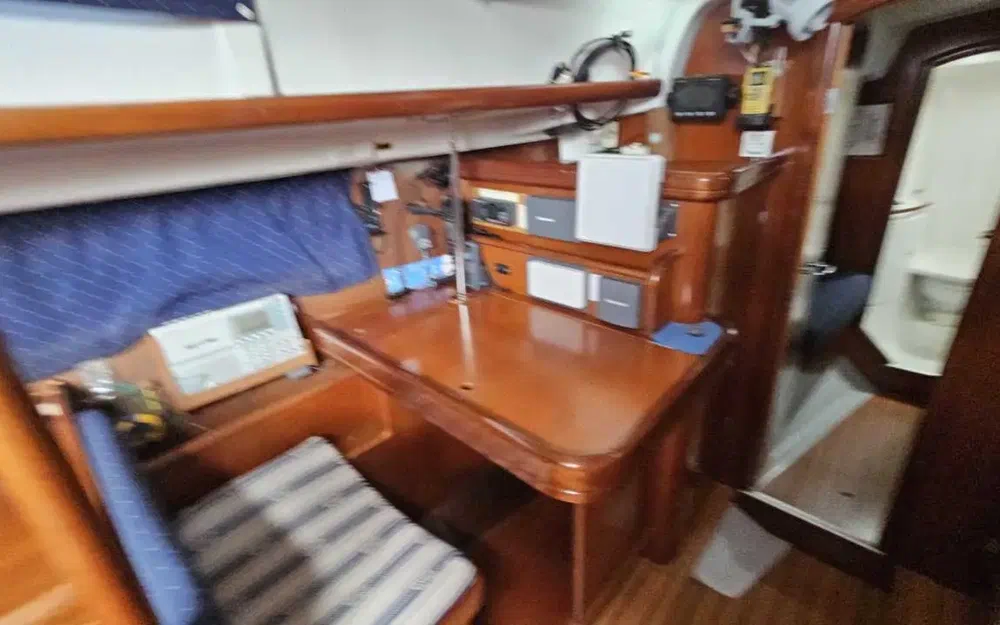 slider 7 Beneteau Oceanis 42 CC