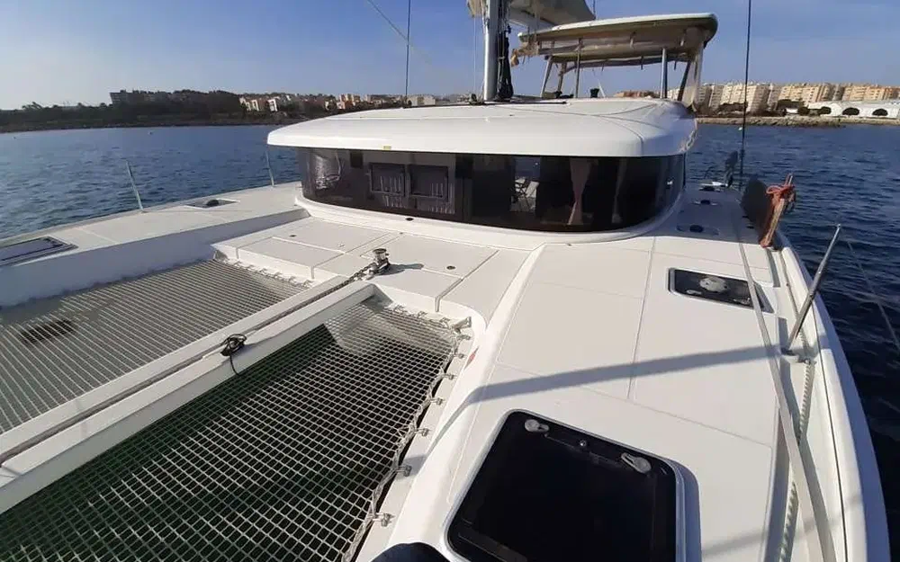 slider 0 Lagoon 42