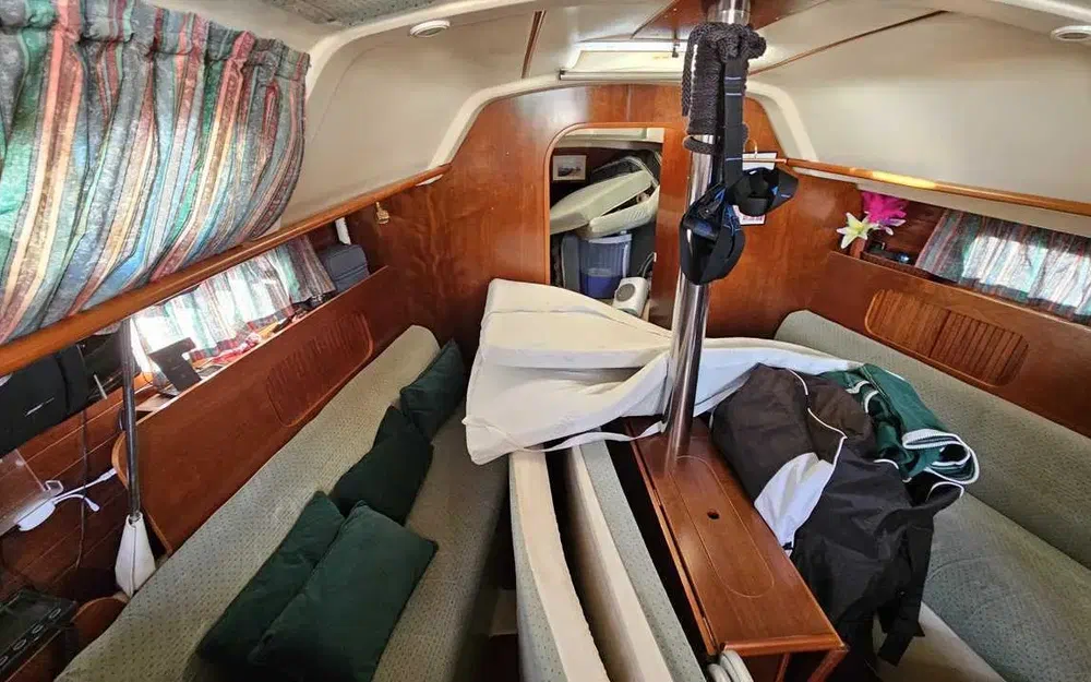 slider 13 Beneteau Oceanis 321