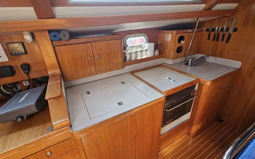 slider 2 Jeanneau Sun Odyssey 42.1