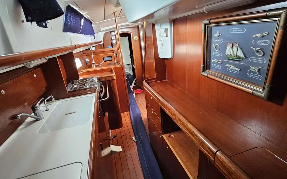 slider 15 Beneteau Oceanis 42 CC