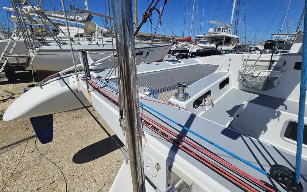 slider 3 Lerouge Yachts Design Pulsar 33