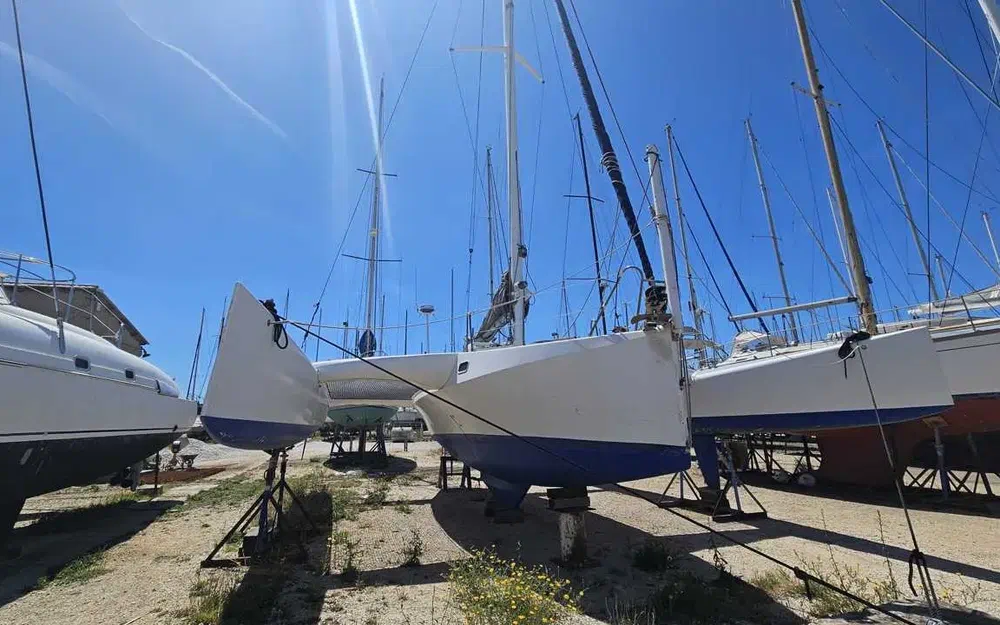 slider 5 Lerouge Yachts Design Pulsar 33