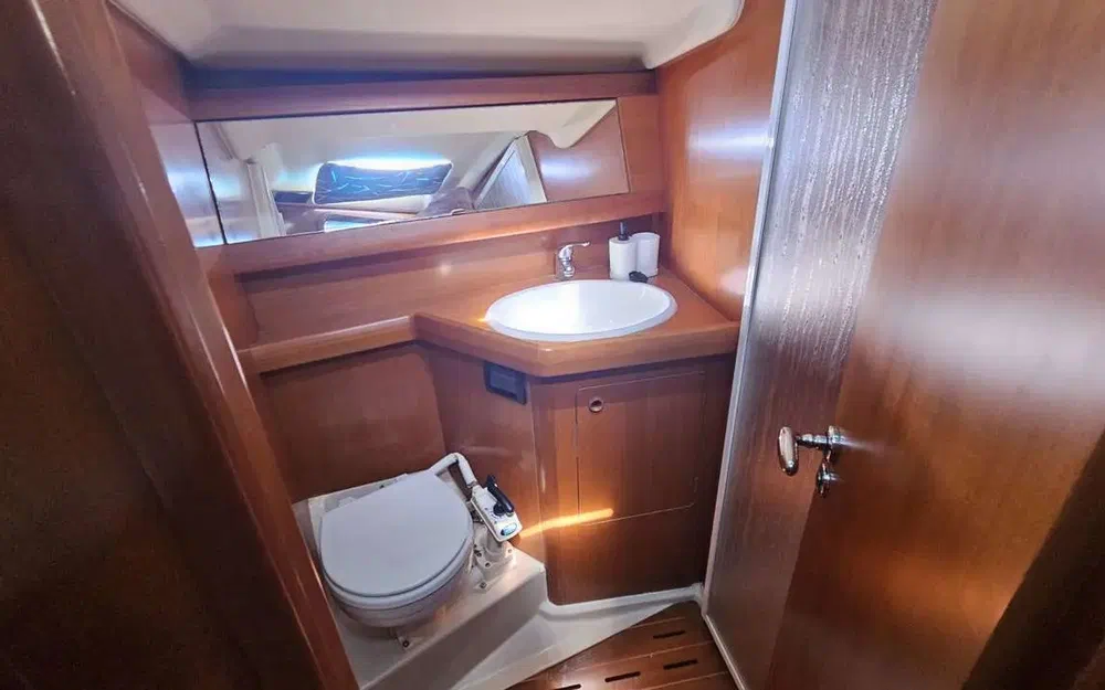 slider 14 Grand Soleil 43