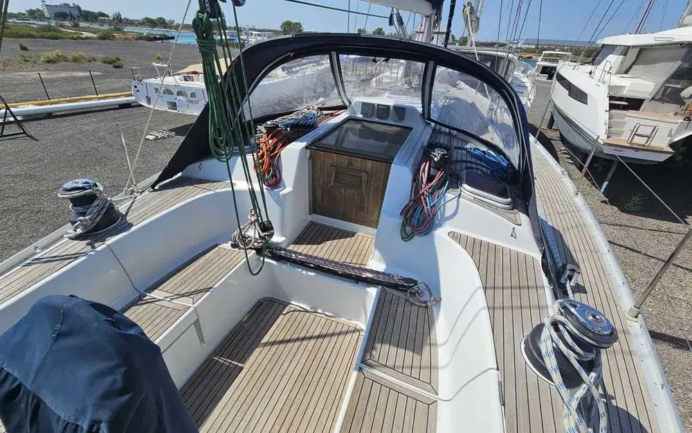 slider 4 Grand Soleil 43