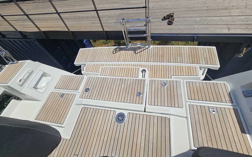 slider 7 Beneteau Oceanis 45