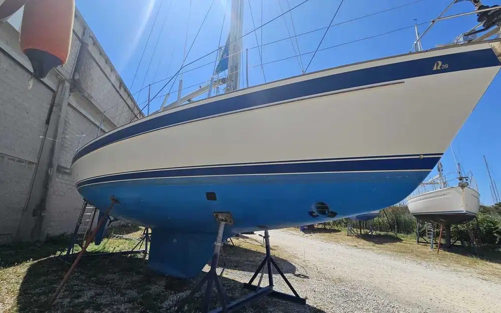 slider 4 Hallberg Rassy 39