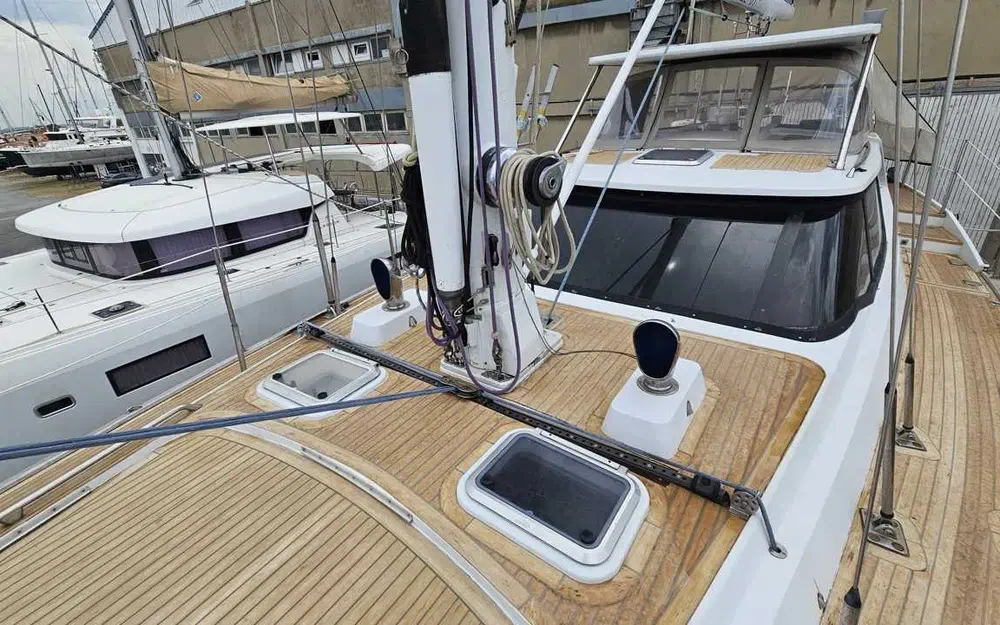 slider 4 Wauquiez Pilot Saloon 60