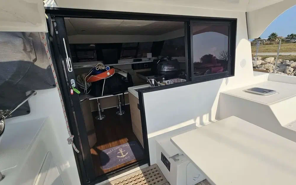 slider 28 Aventura Yacht 34