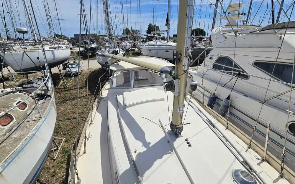 slider 23 Hallberg Rassy Rasmus 35