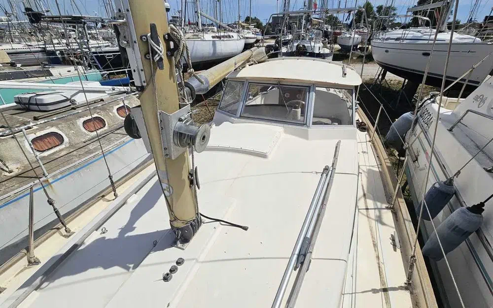 slider 24 Hallberg Rassy Rasmus 35