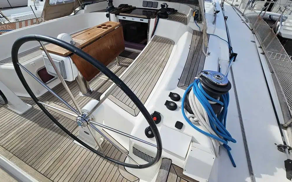 slider 13 Dufour 525 Grand Large