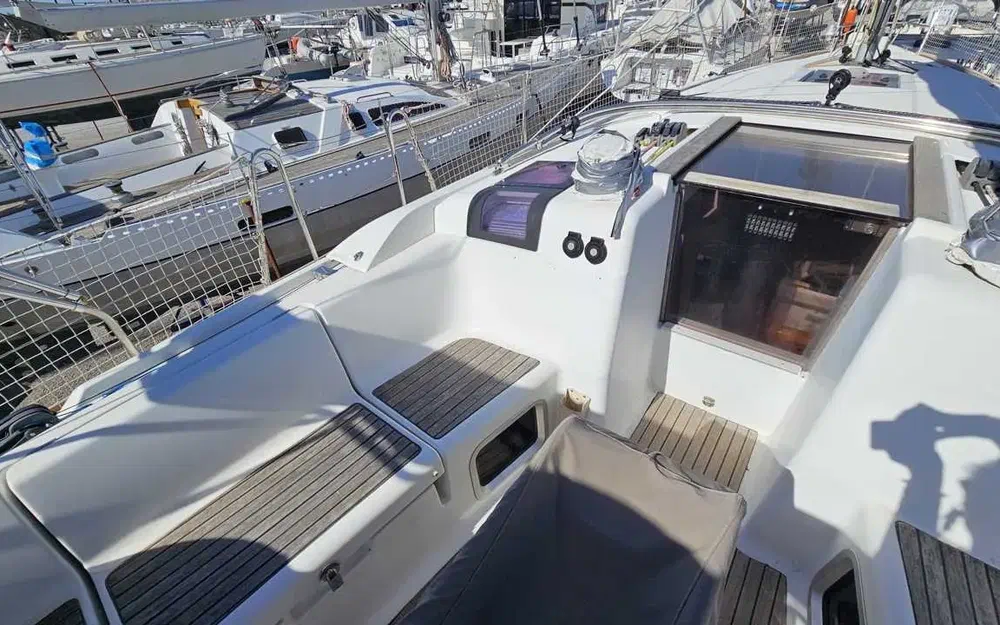 slider 6 Jeanneau Sun Odyssey 409