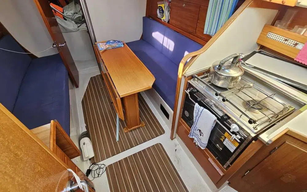 slider 5 Hanse 300