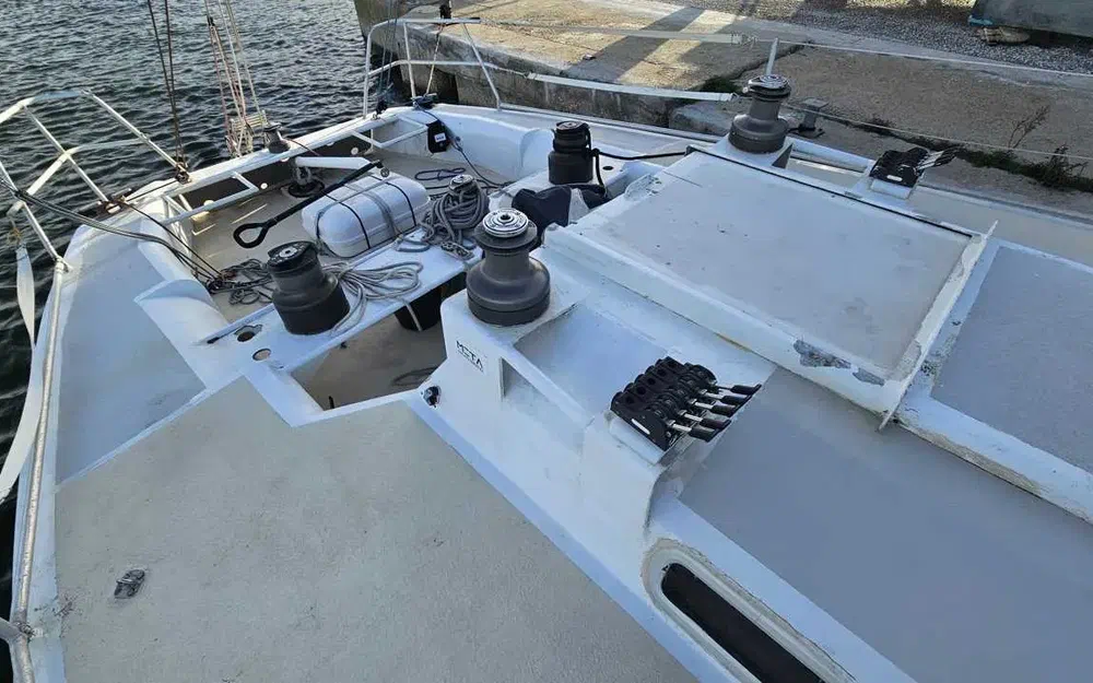 slider 5 German Frers 48