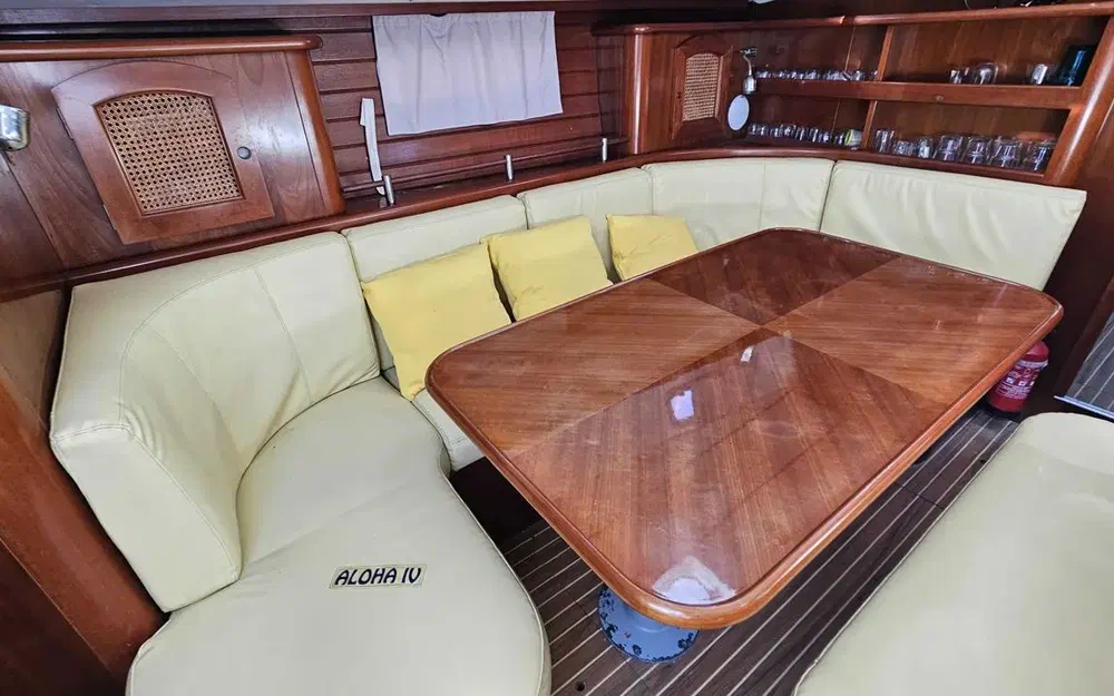 slider 13 Beneteau 50