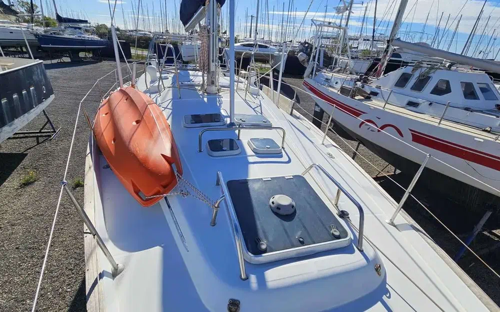 slider 16 Beneteau 50