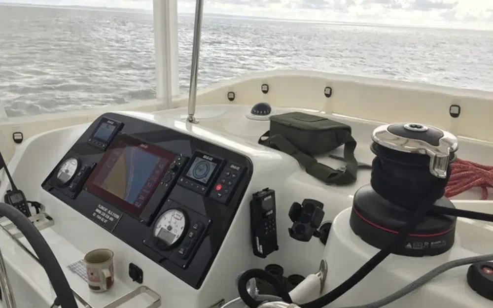 slider 2 Lagoon 42