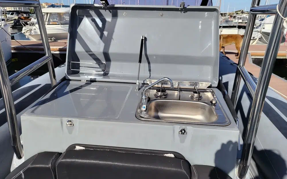 slider 16 Brig Eagle 10