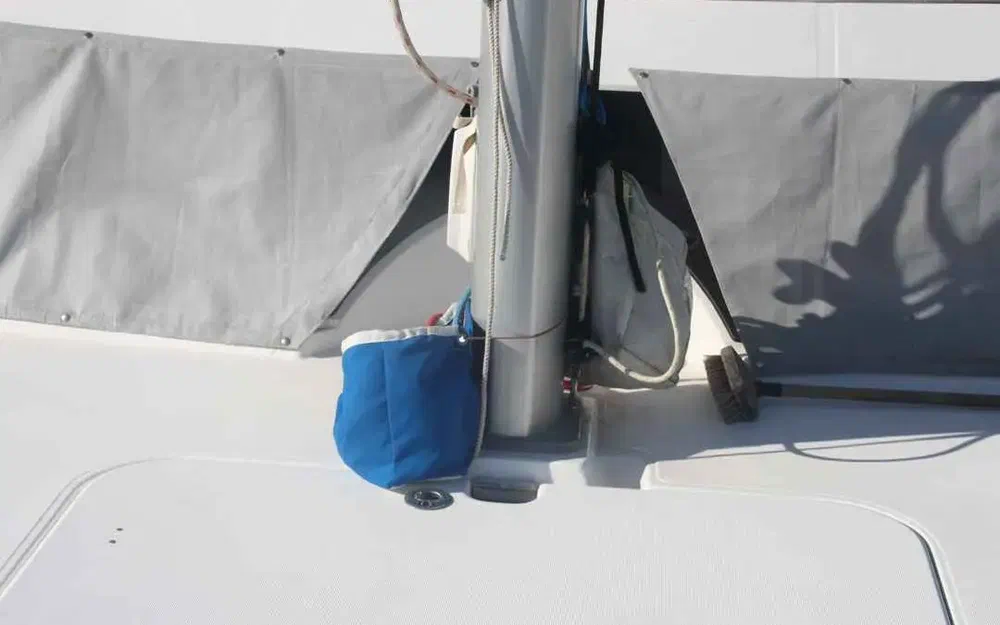 slider 3 Nautitech 40