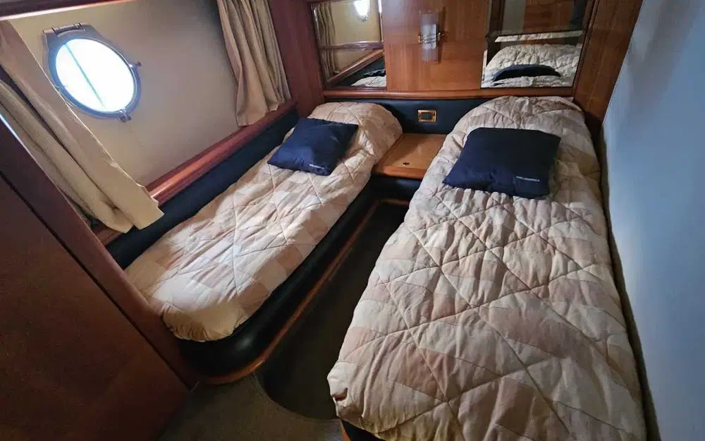 slider 15 Azimut 62 E