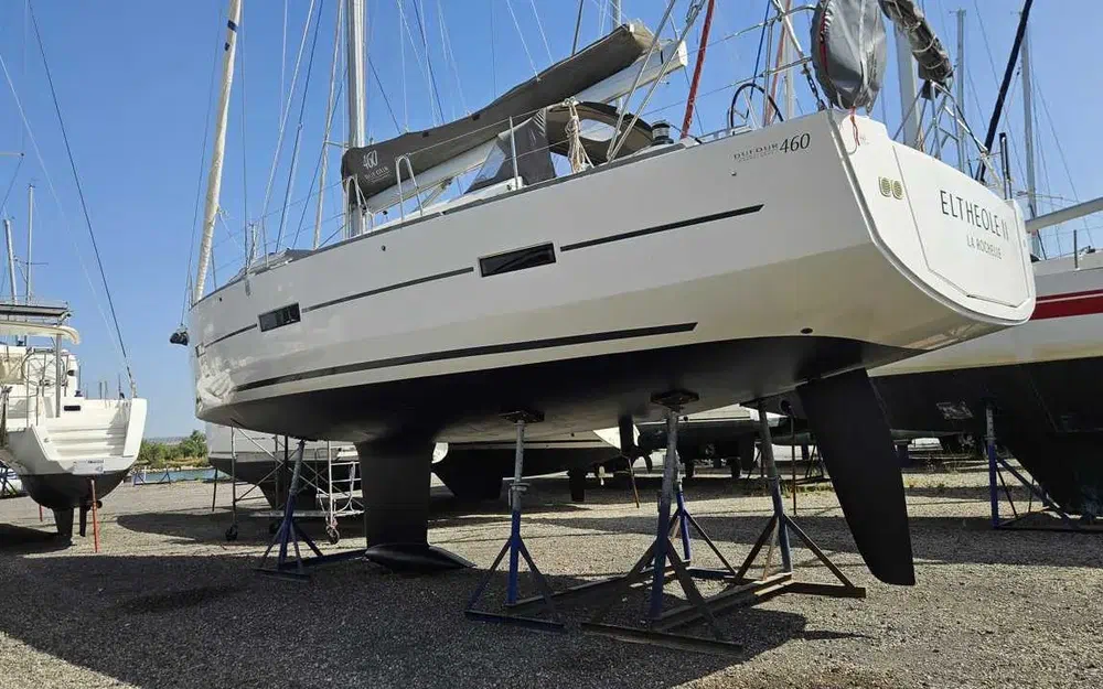 slider 6 Dufour 460 Grand Large