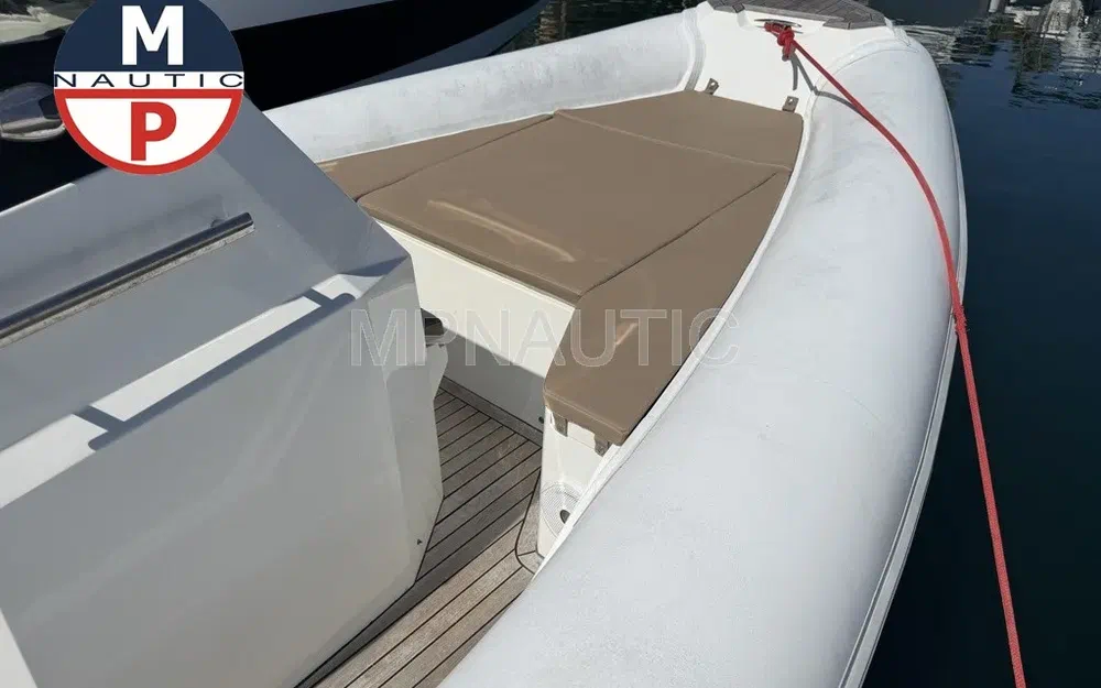 slider 5 Renier R8