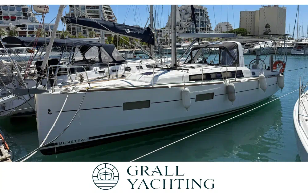 slider 0 Beneteau Oceanis 38