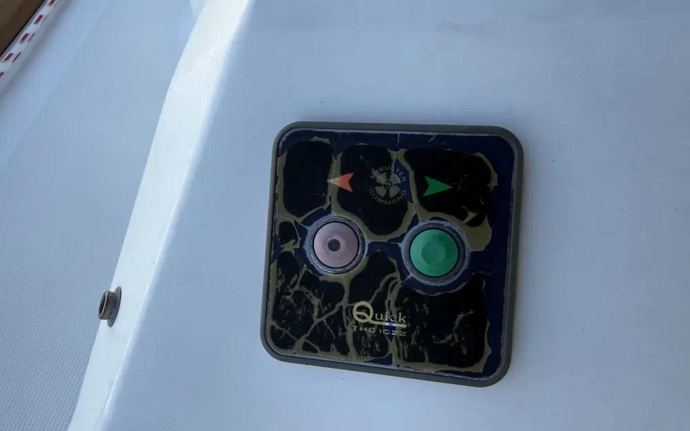 slider 17 Beneteau Oceanis 38