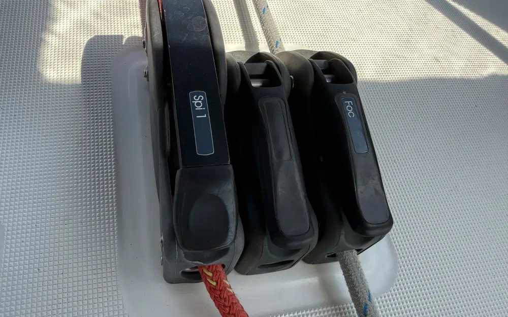 slider 26 Beneteau Oceanis 38