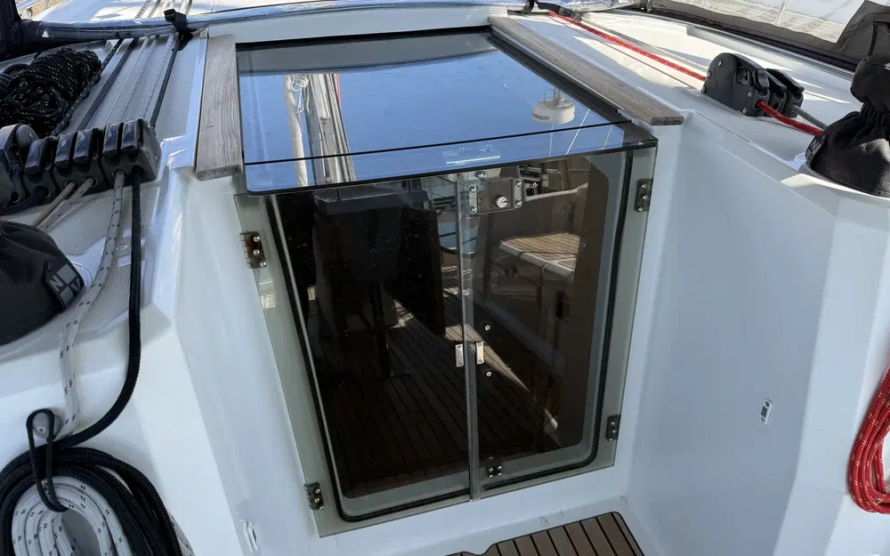 slider 32 Beneteau Oceanis 38
