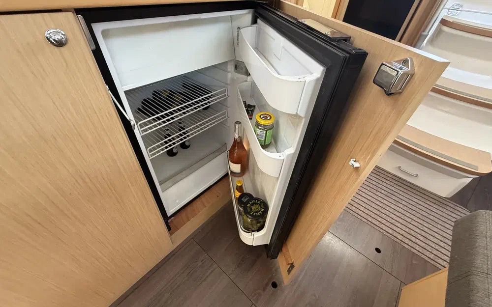 slider 40 Beneteau Oceanis 38