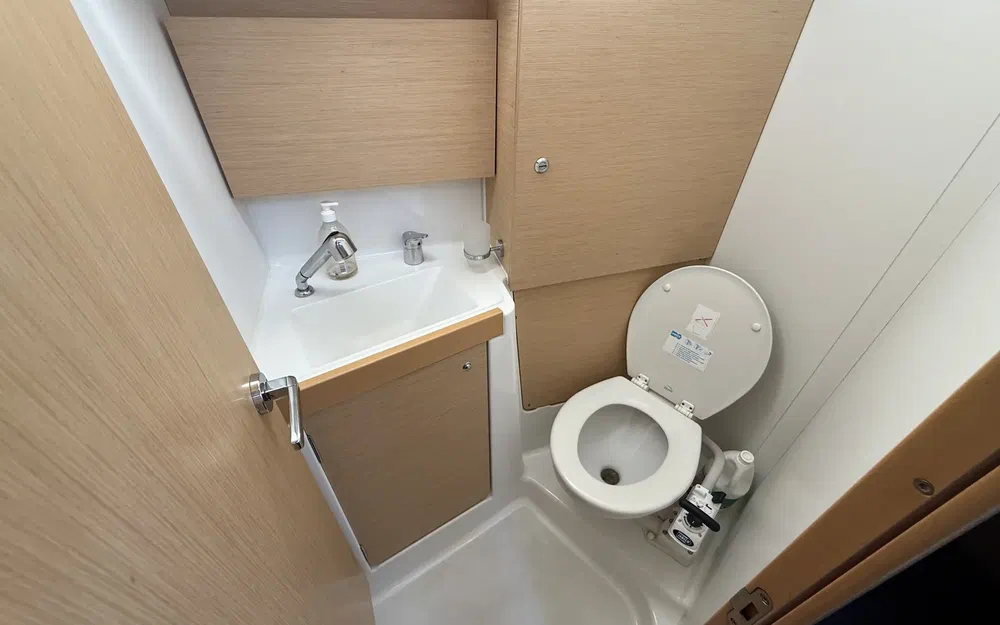 slider 45 Beneteau Oceanis 38
