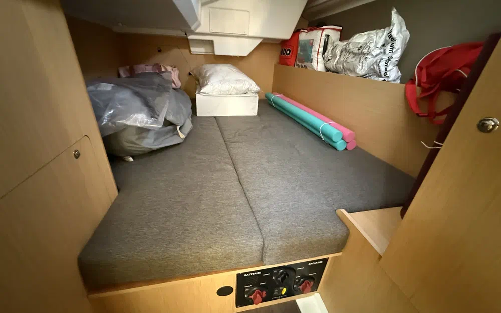 slider 47 Beneteau Oceanis 38