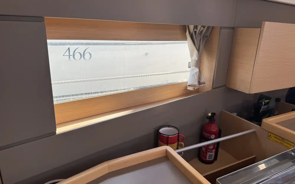 slider 52 Beneteau Oceanis 38