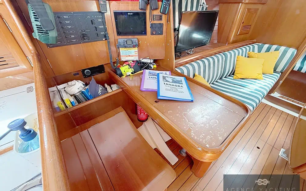 slider 10 Beneteau Oceanis 361 Clipper