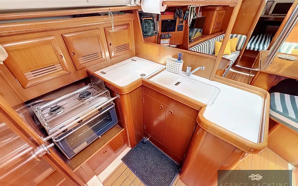slider 2 Beneteau Oceanis 361 Clipper