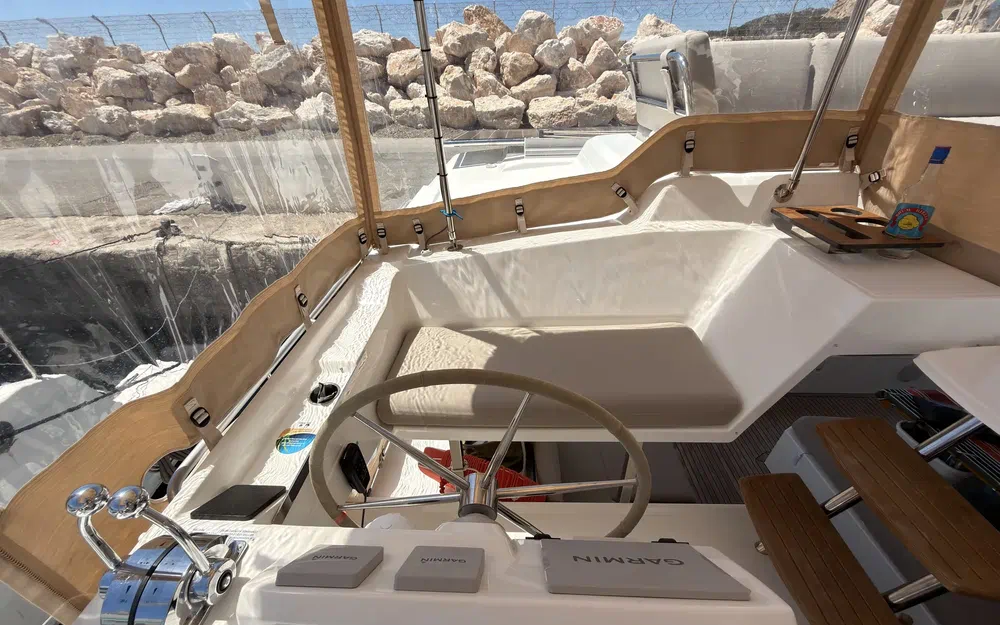 slider 17 Fountaine Pajot Elba 45