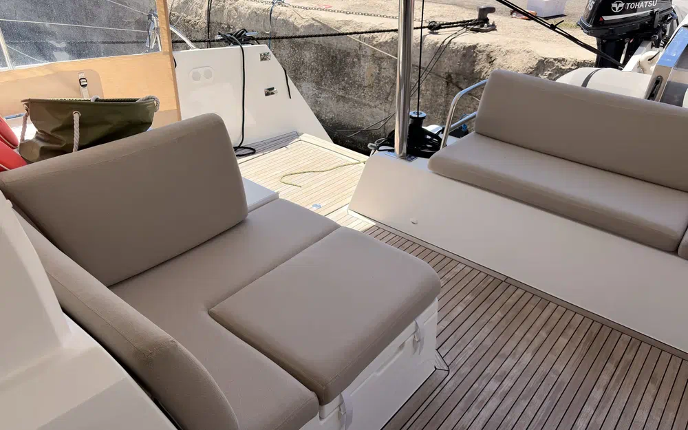 slider 22 Fountaine Pajot Elba 45