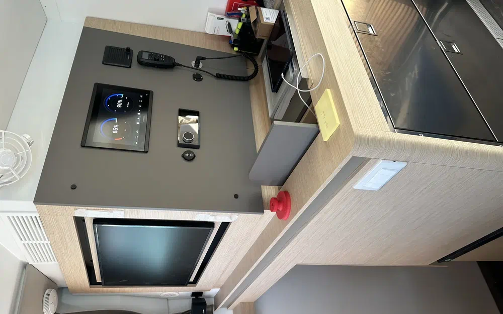 slider 26 Fountaine Pajot Elba 45