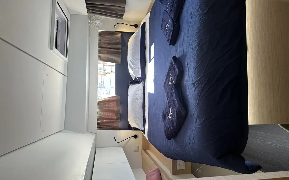 slider 27 Fountaine Pajot Elba 45