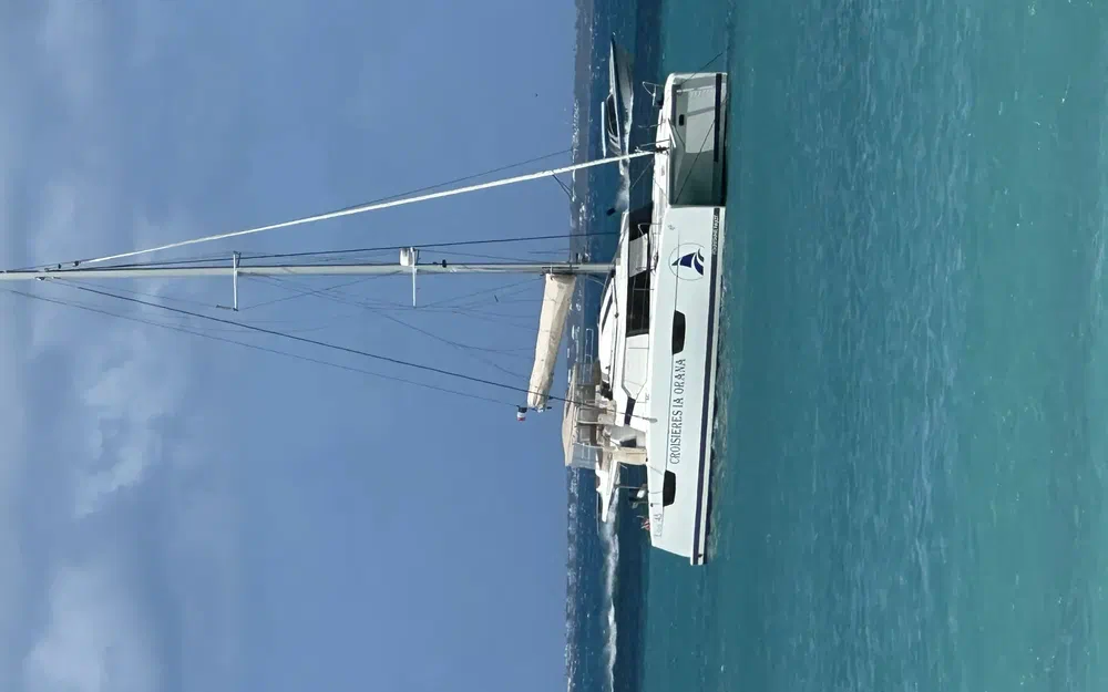 slider 3 Fountaine Pajot Elba 45