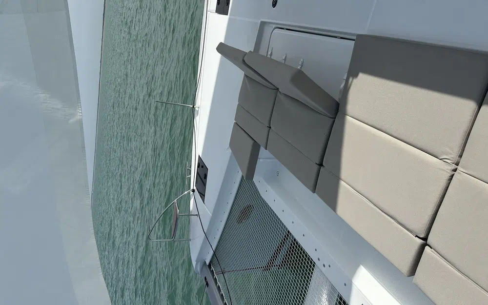 slider 6 Fountaine Pajot Elba 45